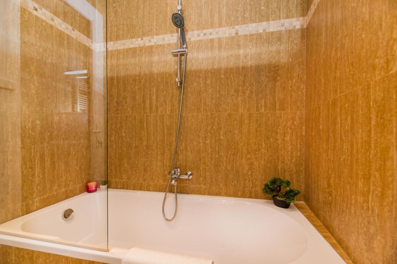 Central Park Residence 布拉索夫 外观 照片